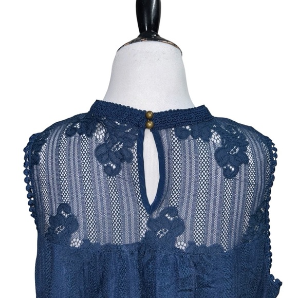 Valerie Stevens Women's Size XL Sleeveless Top Lace Overlay Pleated Eyelash Lace - Picture 7 of 9